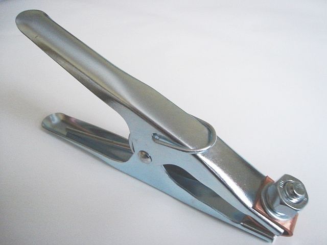 ZEMNÍCÍ SVĚRKA 160A-500A produkt 49231100M