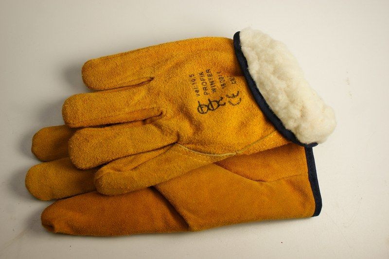 RUKAVICE PRACOVNÍ ZIMNÍ  PROFIK  W  vel.11 - 12    kožené produkt 94100582M