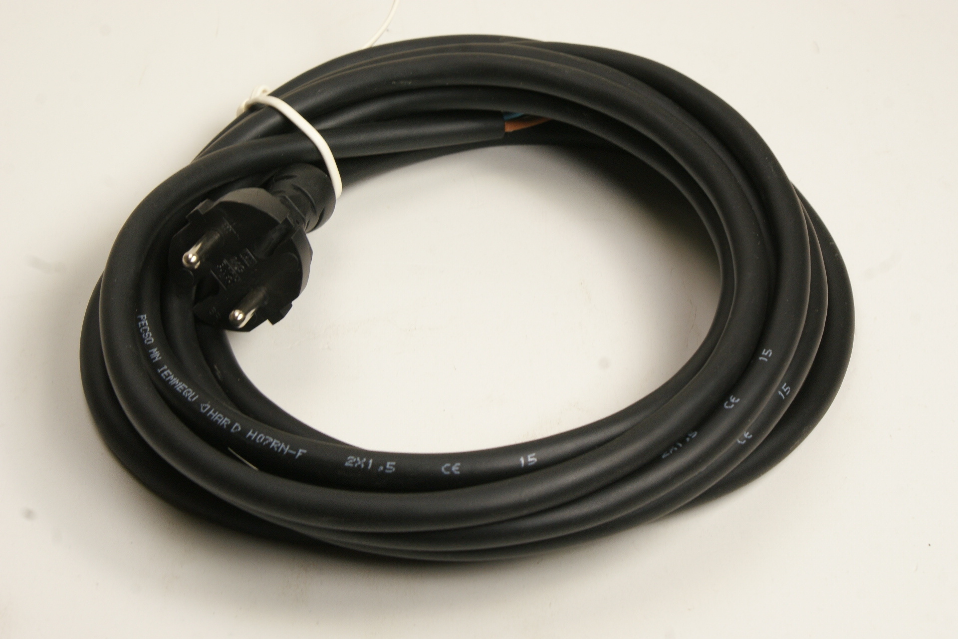 FLEXO 5m PRYŽ 2x1,5mm černý produkt 96703530